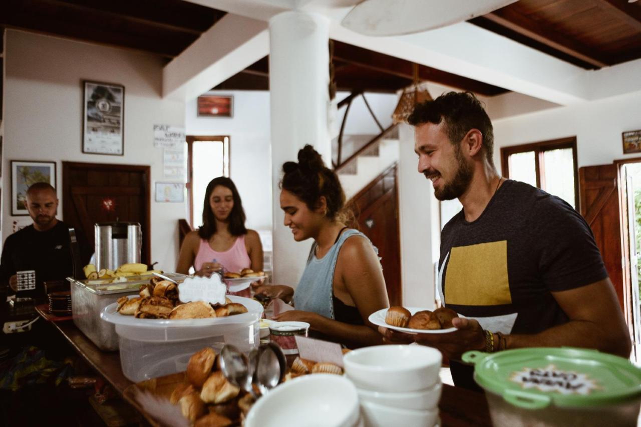 Esperanto Bed & Breakfast Surf Hostel 몬따니따 외부 사진