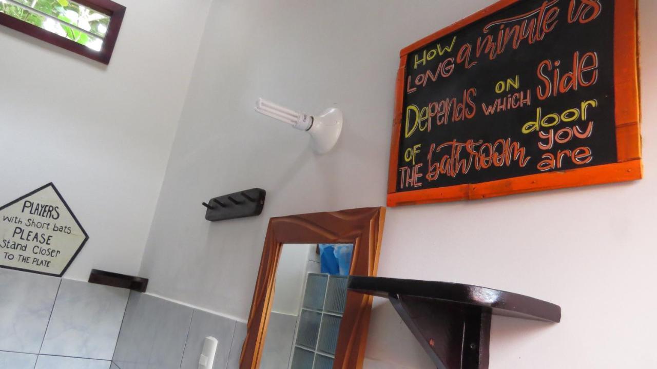 Esperanto Bed & Breakfast Surf Hostel 몬따니따 외부 사진
