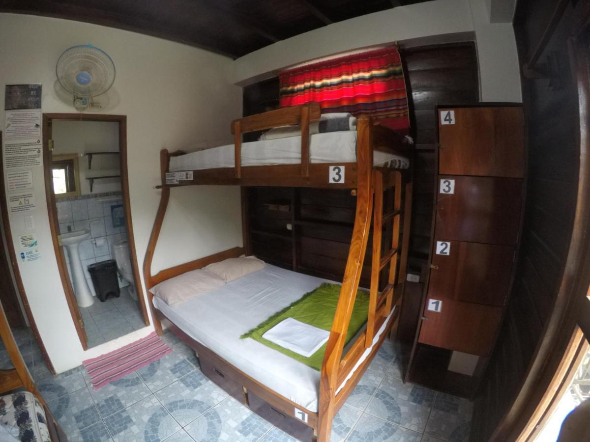 Esperanto Bed & Breakfast Surf Hostel 몬따니따 외부 사진