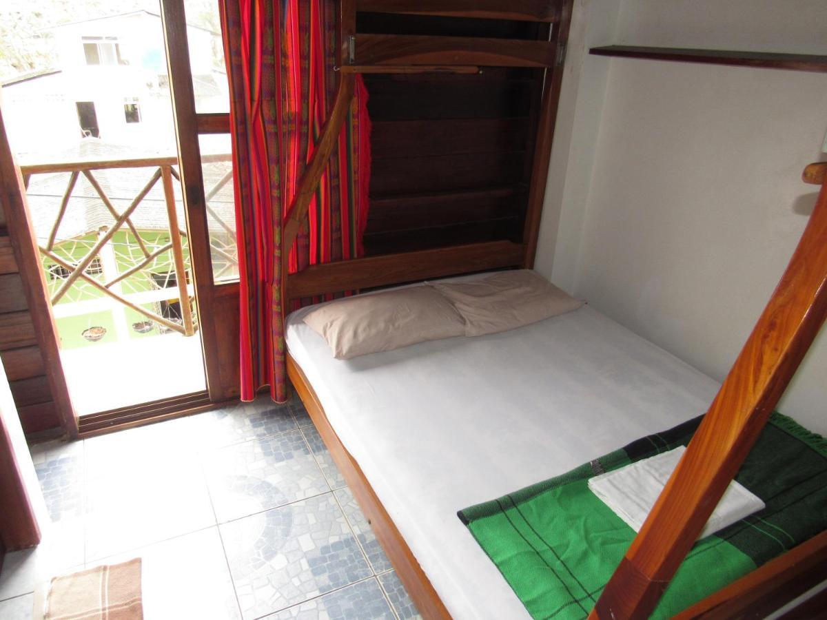 Esperanto Bed & Breakfast Surf Hostel 몬따니따 외부 사진