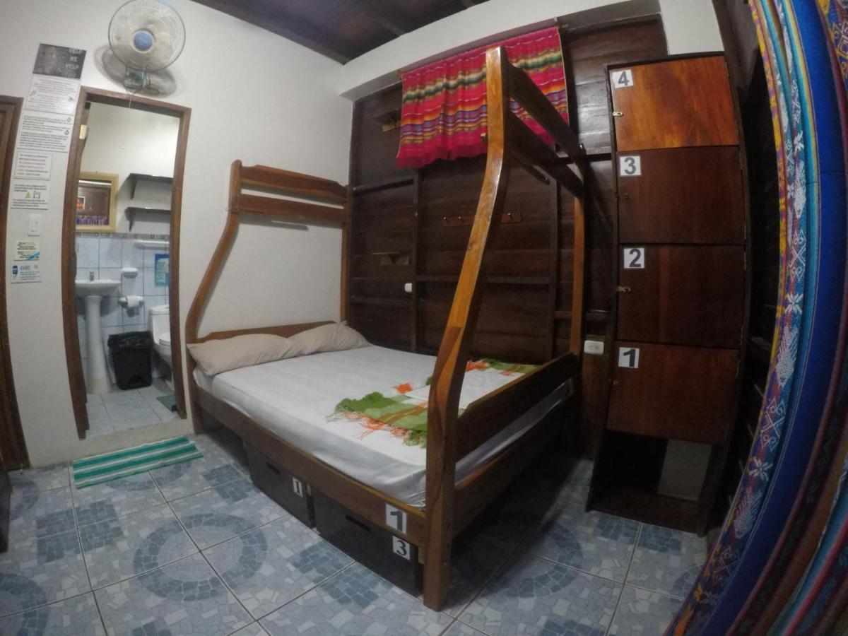 Esperanto Bed & Breakfast Surf Hostel 몬따니따 외부 사진