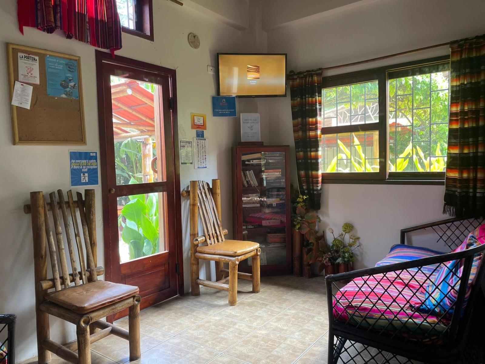 Esperanto Bed & Breakfast Surf Hostel 몬따니따 외부 사진