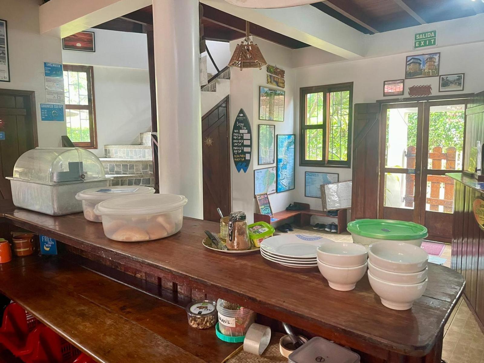 Esperanto Bed & Breakfast Surf Hostel 몬따니따 외부 사진